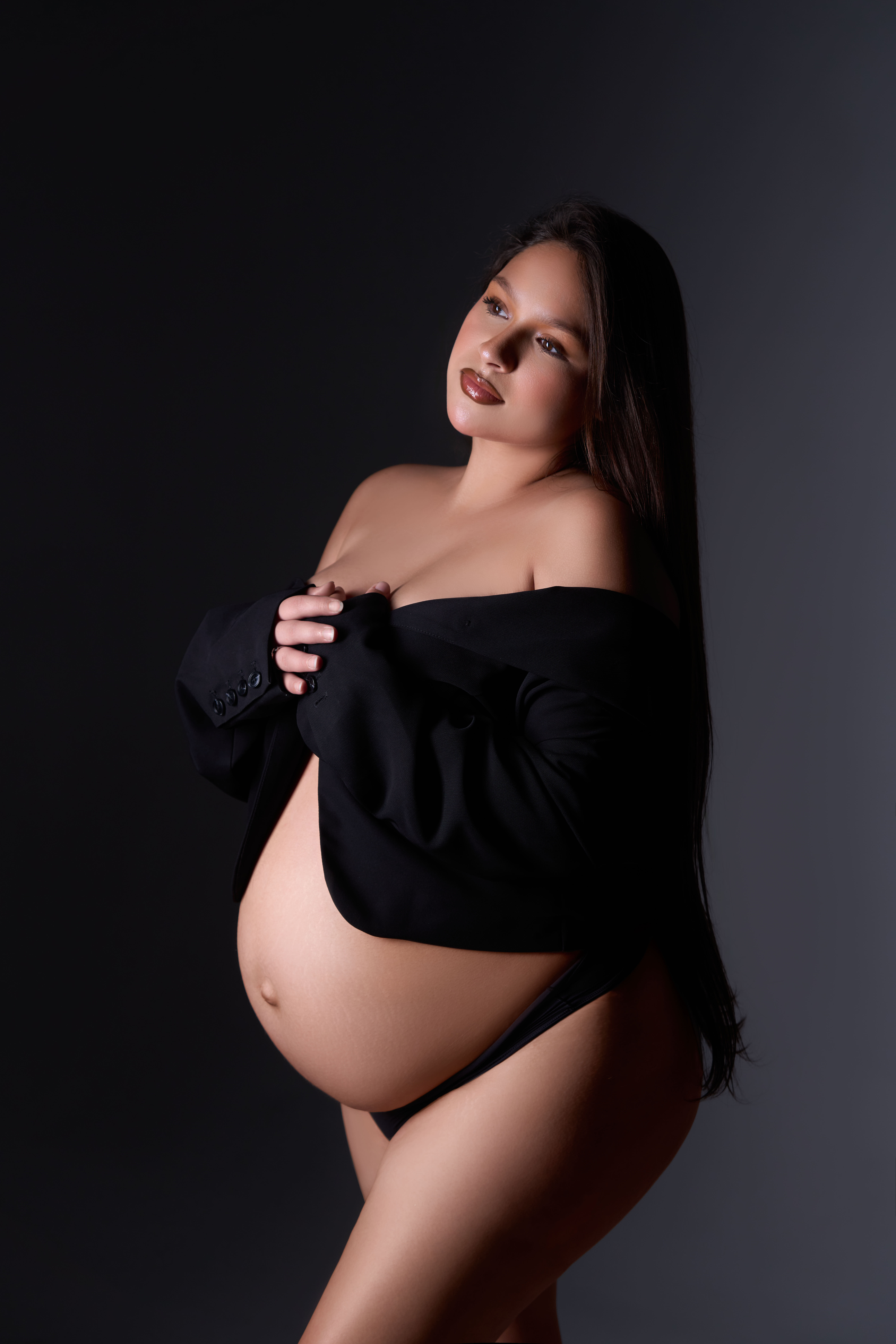 Maternity photographer in Houston Coti Photography